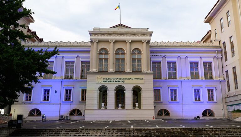 Noi cursuri gratuite de pregătire la chimie organică și anatomie, pentru concursul de admitere la Medicină