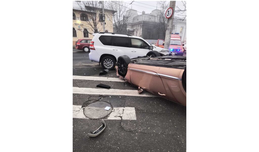  O femeie băută și fără permis a condus haotic un autoturism pe bulevardele din  Ploiești