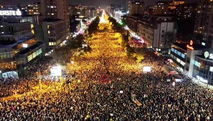 Serbia: Opoziția acuză guvernul că a folosit un tun sonic împotriva participanților la protest