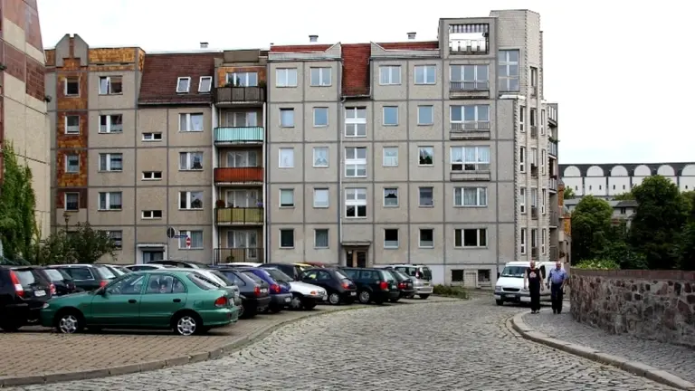 Cât a plătit un român stabilit în Germania pentru a-și schimba chiria: „Mai bine îmi iau un cort