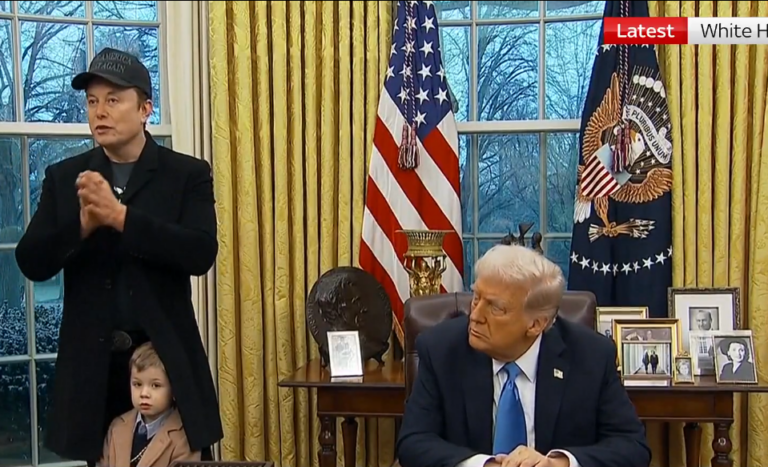 XÆ A-Xii, fiul mai mic al lui Elon Musk, în vizită la Trump - VIDEO
