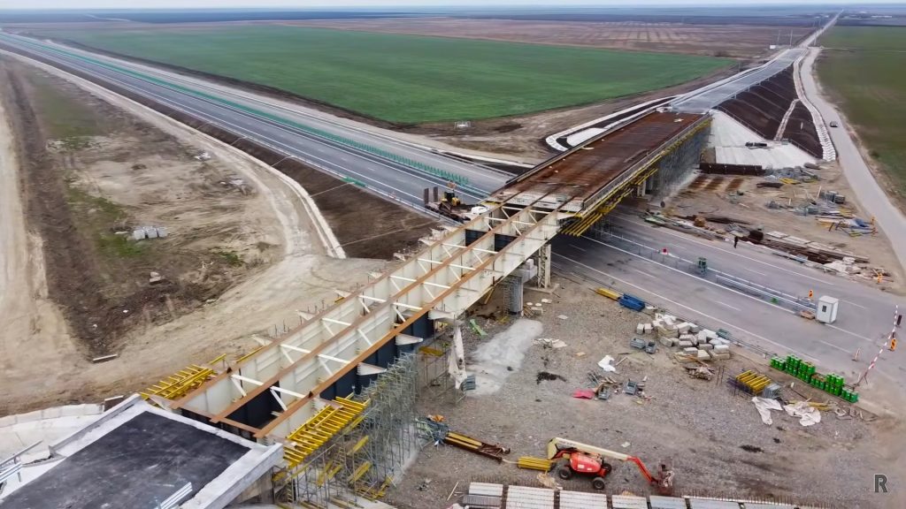 S-au descoperit suduri neconforme, din cauza gerului, la un important pod de pe Autostrada Moldovei. O veste bună și una proastă de pe A7