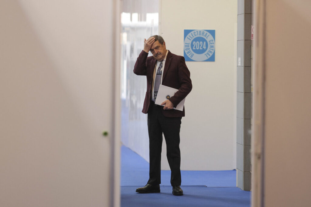  Defapt.ro: Subvenția pentru partide în 2025, prevăzută la uriașa sumă de 284 milioane de lei, mai puțin ca în 2024, dar mai mult ca în 2023