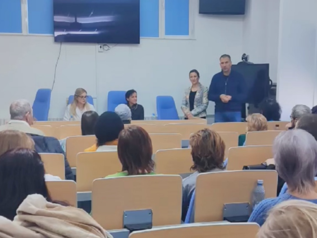  Prima întâlnire a grupului de suport psihologic pentru pacienții oncologici la IRO Iași