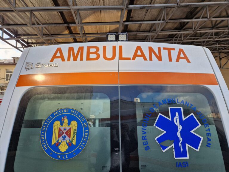 Cod roşu de vijelii – Timiş: Femeie rănită după ce un acoperiş a fost smuls de vânt