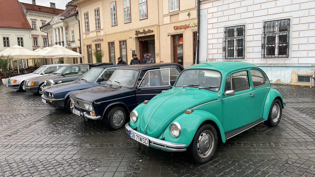 O treime dintre autoturismele care circulă pe străzile Iașului au peste 20 de ani