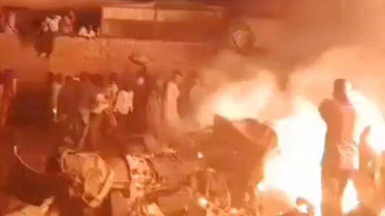 Sudan: 46 de morţi în urma prăbuşirii unui avion militar peste o zonă rezidenţială VIDEO
