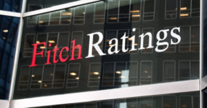 Fitch: Ratingurile statelor est-europene vor fi coborâte în masă dacă disputa cu privire la Groenlanda va fractura NATO