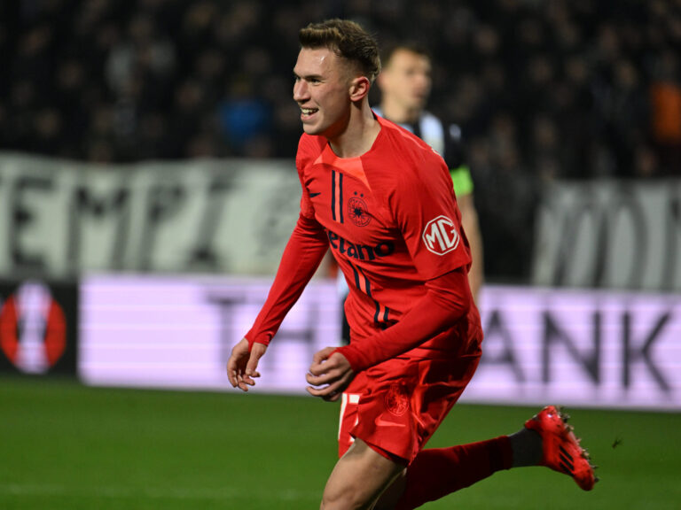 Un fotbalist vândut de Poli Iași face diferența la Salonic: Cu un om în plus, FCSB se impune în fața PAOK