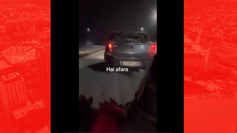 Galaţi: Doi bărbaţi care stau pe o sanie trasă de o maşină, publicate online. Şoferul, în vârstă de 24 de ani, a fost amendat – VIDEO