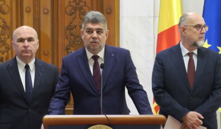 Liderii PSD, PNL și UDMR au semnat protocolul alianței electorale „România Înainte” pentru susținerea lui Crin Antonescu la prezidențiale