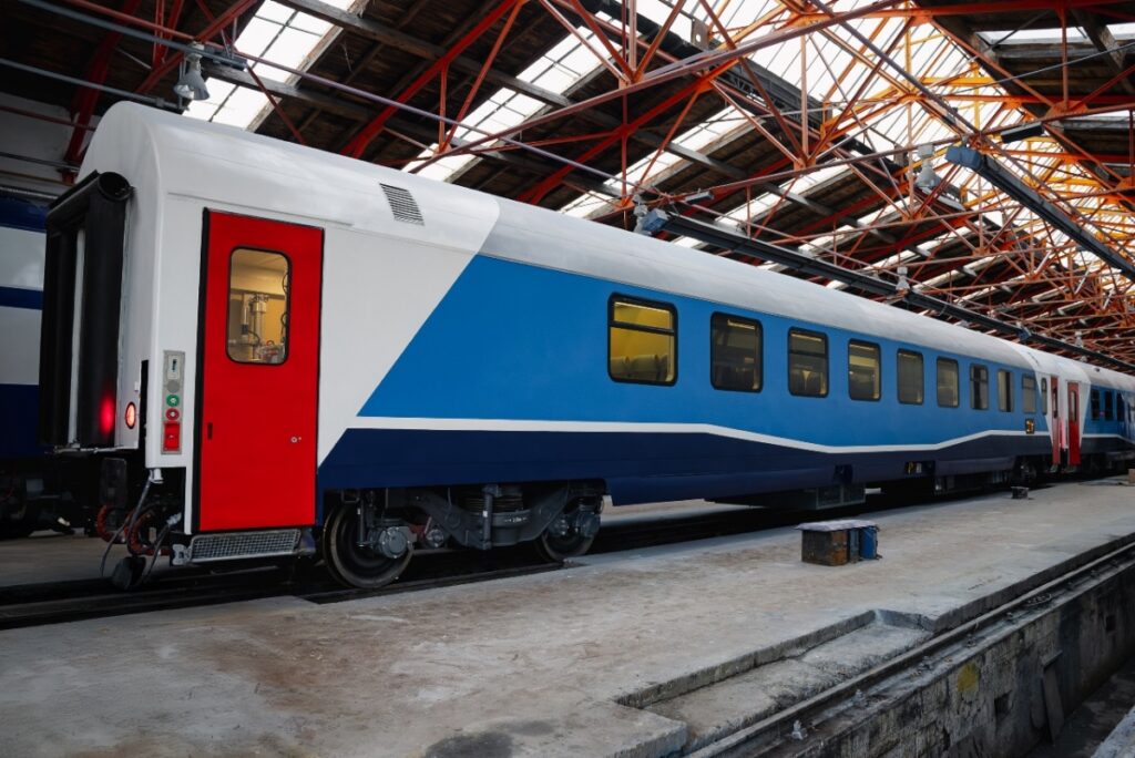  Certificare europeană pentru primul vagon modernizat prin PNRR la Electroputere VFU Pașcani