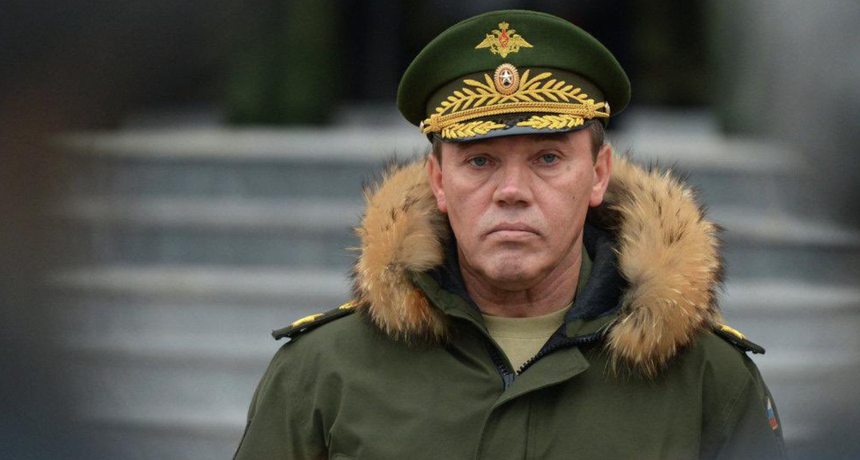  Şeful armatei ruse, Valeri Gherasimov, a inspectat forţele care luptă în estul Ucrainei