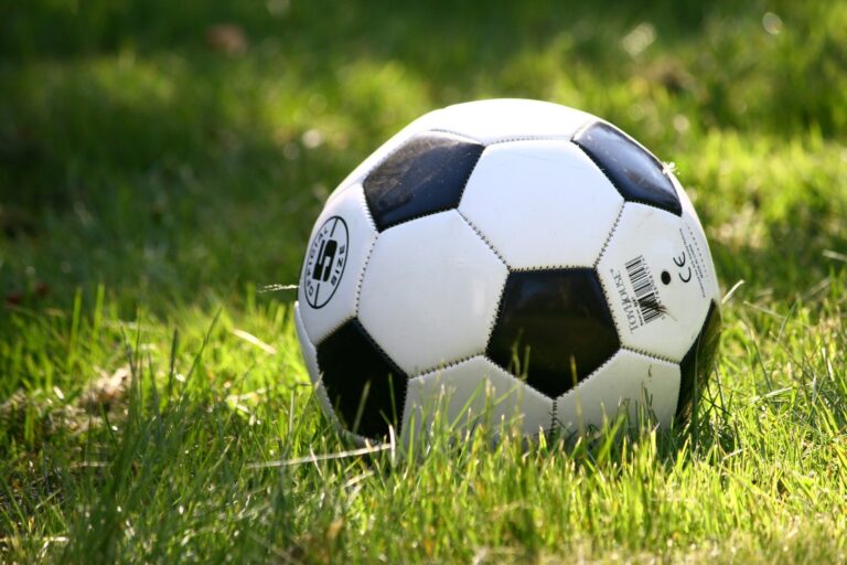 Sport și educație, la țară. Ce fac trei comune ieșene cu bani dintr-un program european