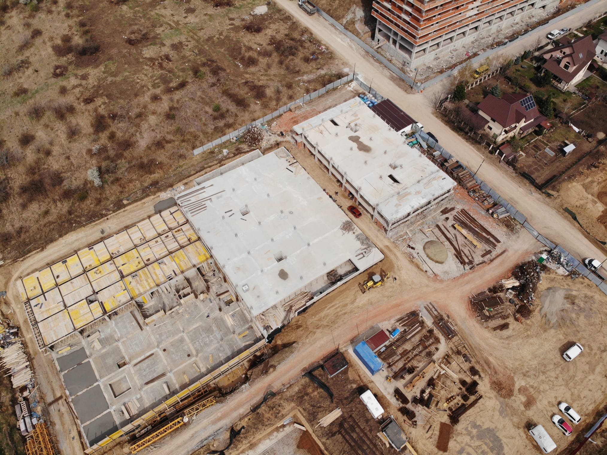 „NORDIS DE IAȘI” – Studiu de caz: cum ajung victime colaterale ieșeni care-și cumpără un apartament nou. Birocrația Primăriei falimentează un dezvoltator imobiliar