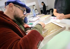 Un cunoscut bijutier din Iași a cântărit arcurile din brățări după controalele lui Piedone. Unde a greșit comisarul