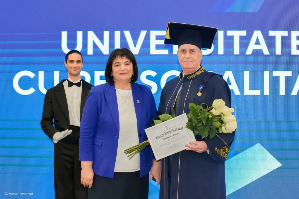 Profesorul Constantin Cucoș, onorat cu titlul de Doctor Honoris Causa, la Chișinău, pentru contribuția sa remarcabilă în educație