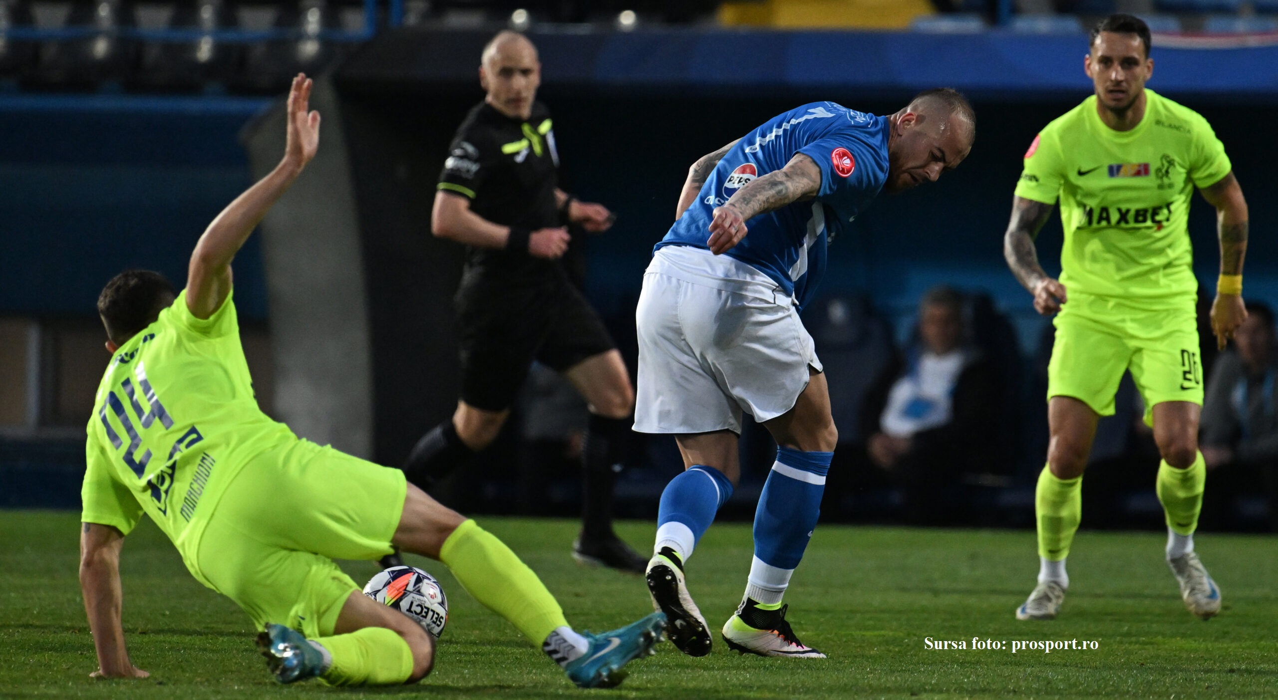 Nimeni n-o mai poate bate pe Poli! Remiză în curtea „Regelui” Hagi. Trei fani ieșeni pe litoral