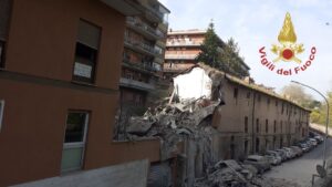 Explozie devastatoare la Roma: Un bloc s-a prăbușit în urma deflagrației