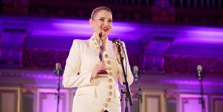 Gala națională „Women in Economy”: Raluca Fiterman, CEO Arcadia, a primit Trofeul „Inovație pentru Viață”