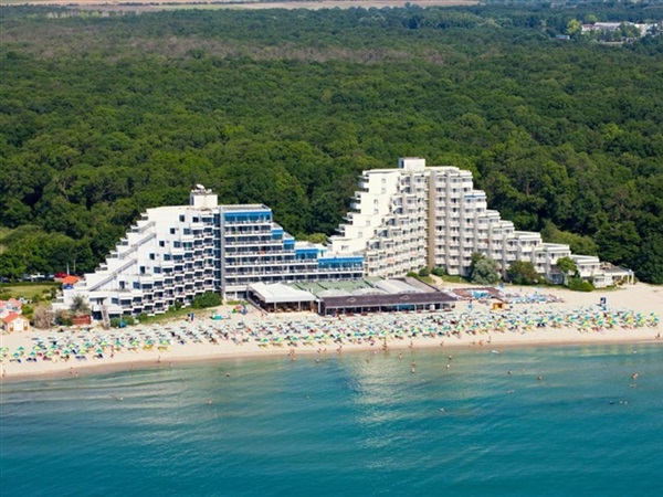 IRI Travel: Albena rămâne cea mai solicitată staţiune de ctre familiile cu copii, 60-70% dintre turiştii staţiunii sunt români