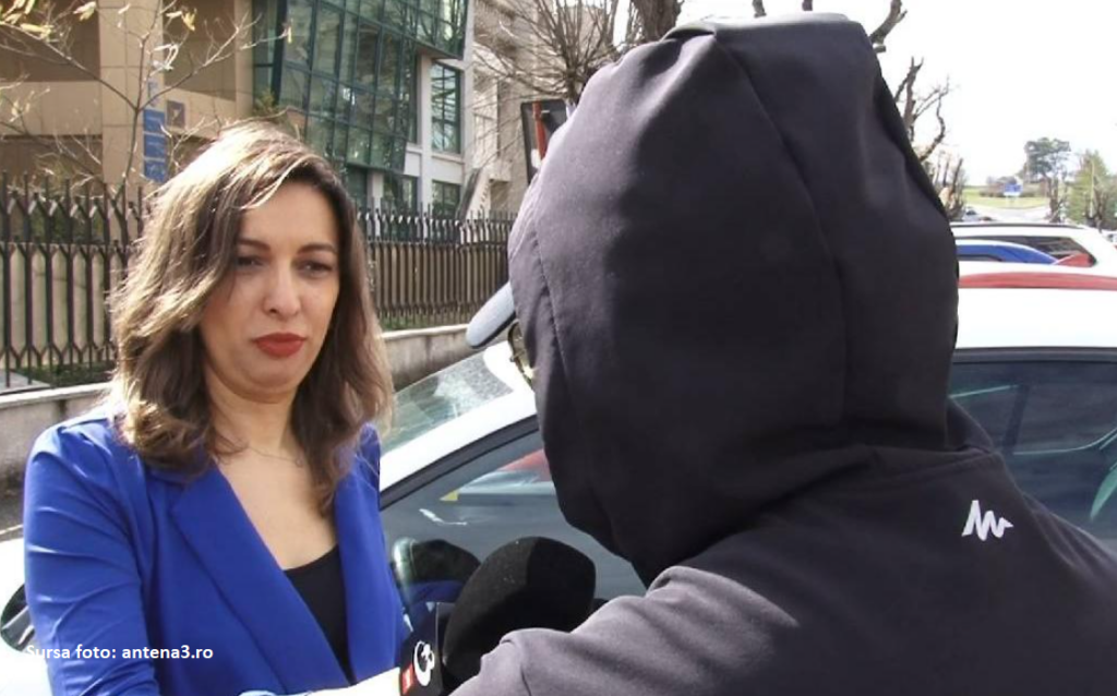 Nouă metodă de escrocare online: „Schema Călin Georgescu”. Un bărbat a primit 1000 de lei pentru a da like-uri și apoi a fost furat de 8000 de lei