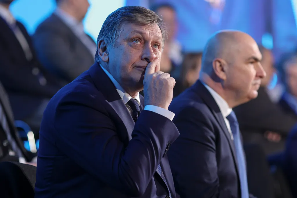 Va putea continua Coaliţia în cazul în care candidatul ei nu devine preşedinte? Ce spune Ilie Bolojan