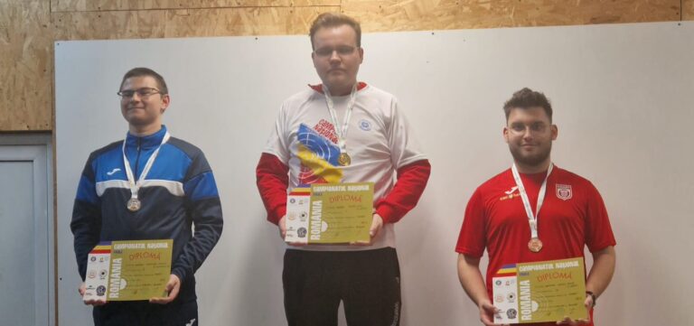 Finală incandescentă între Connor Smaranda și campionul mondial Luca Joldea (P)