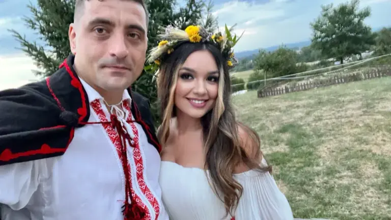 Campanie suveranistă pe Facebook: De la „beautiful pussy playing”, la „George Simion Președinte”