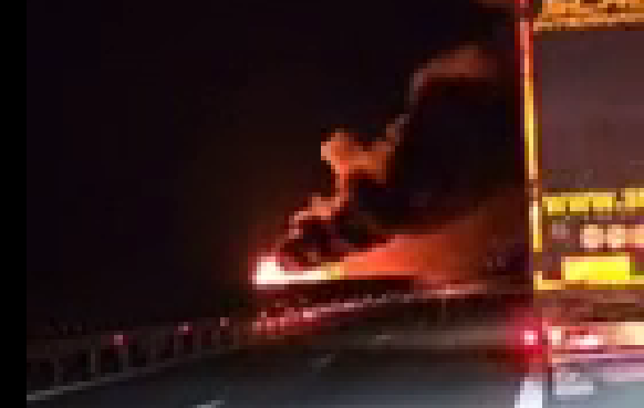 Un TIR a luat foc pe autostrada A1, în apropiere de localitatea Margina din judeţul Timiş