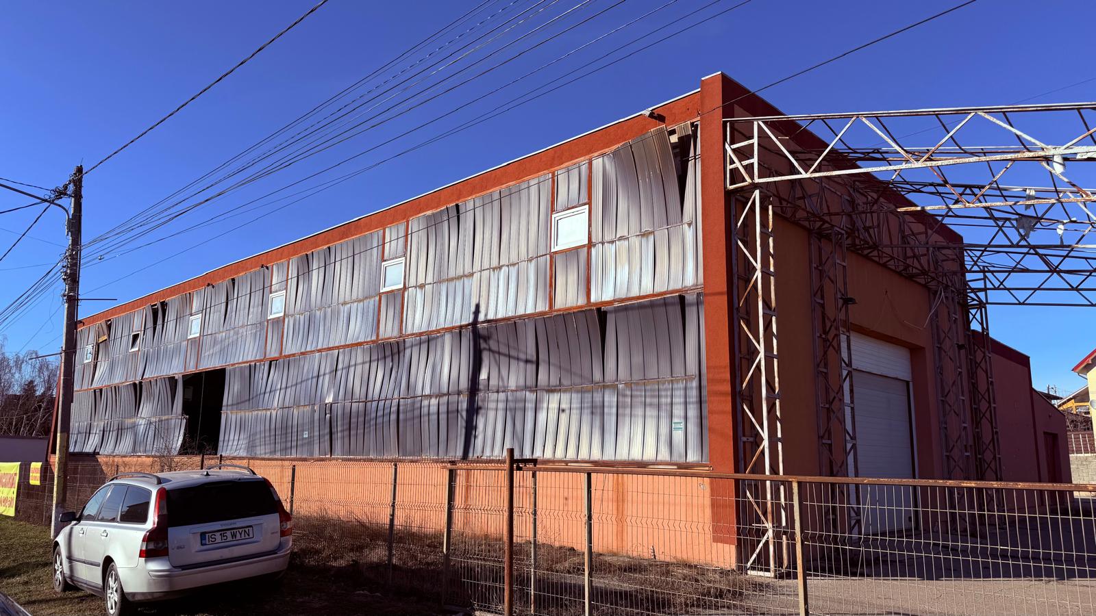 Fosta hală Misavan de lângă Family Market Miroslava, scoasă la vânzare. Cât cere proprietarul și ce spune că s-ar putea construi în loc