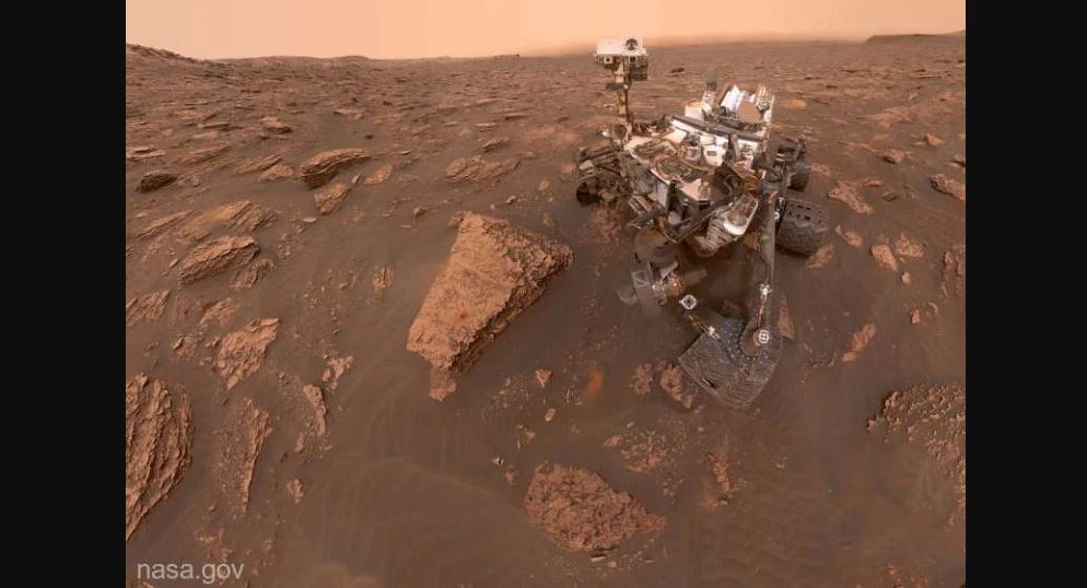 Roverul Curiosity al NASA a detectat cele mai mari molecule organice descoperite până acum pe Marte