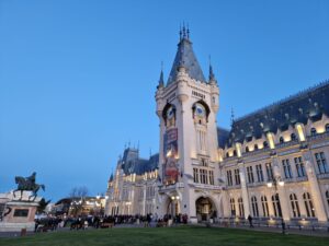 Seri muzicale la Palatul Culturii din Iași: „Duo Serafim” și „Poème D’amour” încântă publicul în martie