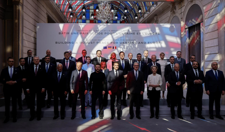 Aliaţii europeni ai Ucrainei, reuniţi joi la Paris, s-au pronunţat în unanimitate împotriva oricărei ridicări a sancţiunilor impuse Rusiei