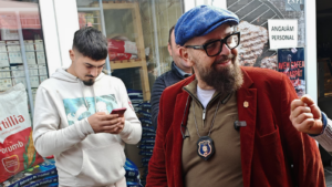 „Ce aveți, doamnă, aici? E și viu?” Vizita gălăgioasă a lui Piedone la Iași: câteva concluzii de bun simț