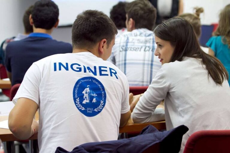 TUIASI a lansat un proiect menit să-i ajute pe studenți să se angajeze mai ușor
