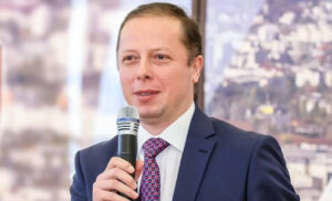 Diferența dintre cineva care exploatează AI și cineva care o ignoră. Interviu cu prorectorul Adrian Iftene, Facultatea de Informatică