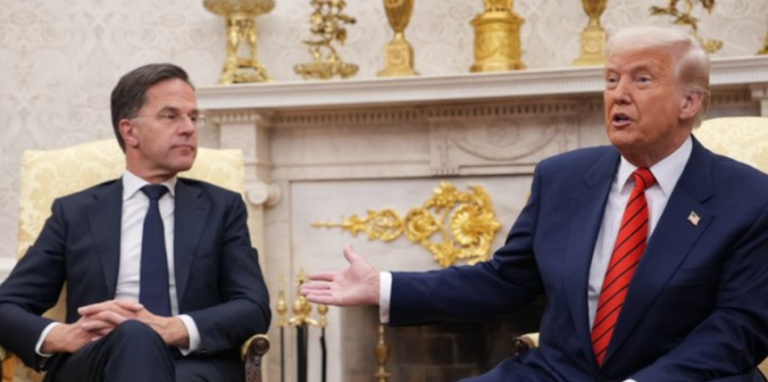 Trump insistă cu anexarea Groenlandei: „Cred că asta se va întâmpla”, declară el, în timpul vizitei lui Rutte