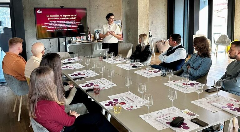 Iașul găzduiește a doua ediție a Wine Clip Campus: Formare în comunicarea sectorului vitivinicol - FOTO