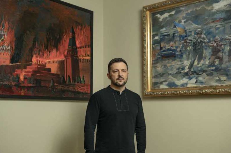 O imagine cu Zelenski în fața Kremlinului în flăcări, publicată de revista Time. Frustrare la Moscova