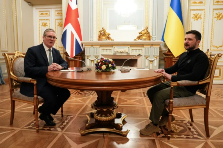 Marea Britanie și Franța colaborează cu Ucraina pentru un plan de „încetare a luptelor”, anunță Starmer