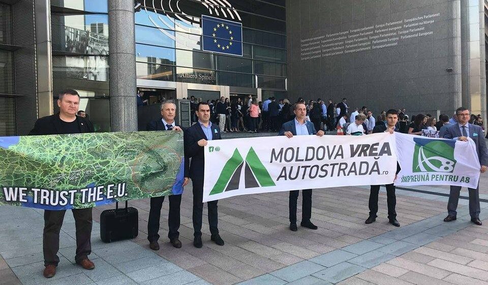 Lupta de opt ani a trei ONG-uri din Iași să pună pe hartă cel mai mare proiect de infrastructură din România post-decembristă GALERIE FOTO