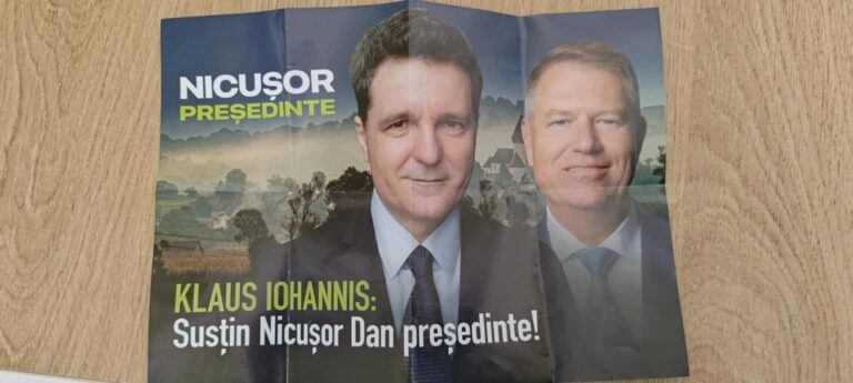 Jocul murdar în campanie continuă: în țară au început să fie distribuite pliante electorale cu Nicușor și Iohannis, neasumate de niciun partid