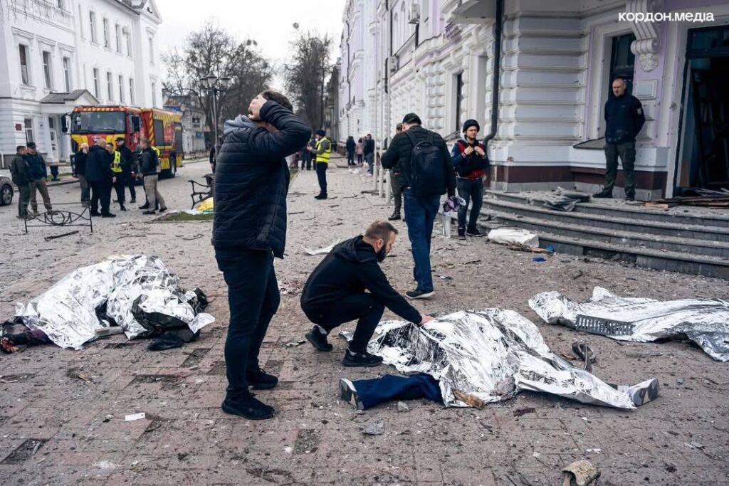Atac sângeros în Ucraina în duminica Floriilor: cel puţin 32 de persoane au fost ucise şi 84 rănite. Imagini tulburătoare/VIDEO
