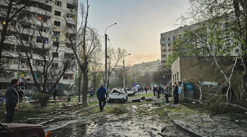 Noi atacuri cu morți și răniți ale Rusiei în Ucraina, la Harkov şi Sumî