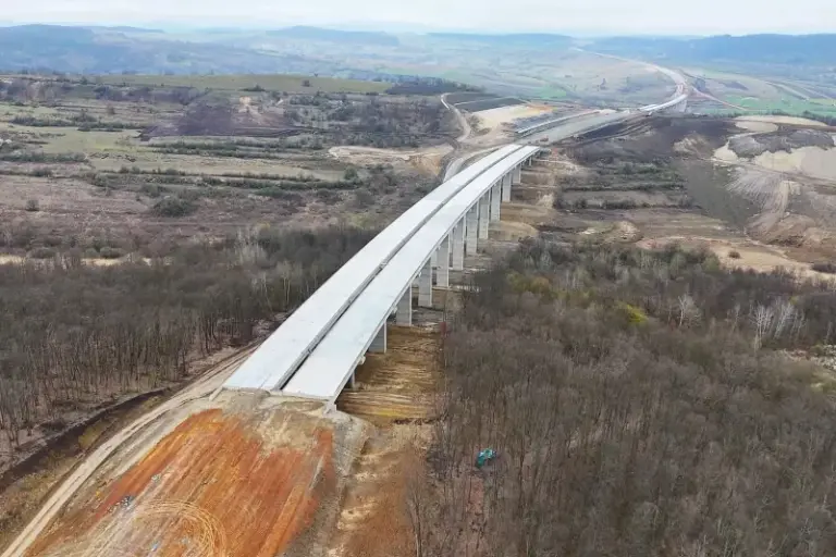 Moldova versus Ardeal - Umbrărescu promite că se va concentra pe un tronson întârziat din Autostrada Transilvaniei. Va suferi A7?