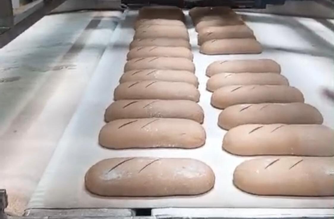 Abateri grave la unii producători de pâine din Iași: s-au închis cinci unități de producție