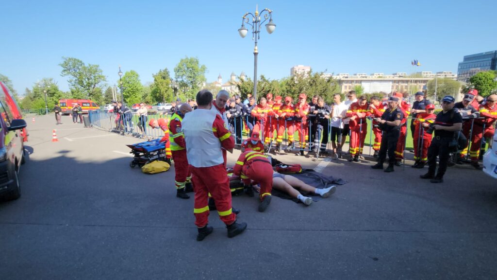 Campionatul național de descarcerări a început azi la Iași. Primele imagini de la inedita competiție a echipajelor ISU – GALERIE FOTO/VIDEO