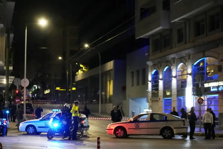 O bombă a explodat în Atena, în fața companiei implicate în dezastrul feroviar din 2023
