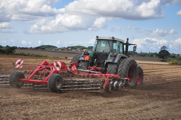 Tendințe în agricultura sustenabilă și echipamente eficiente (P)